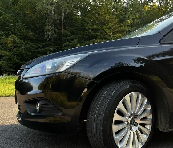 Чорний Форд Фокус, об'ємом двигуна 1.6 л та пробігом 252 тис. км за 5500 $, фото 7 на Automoto.ua