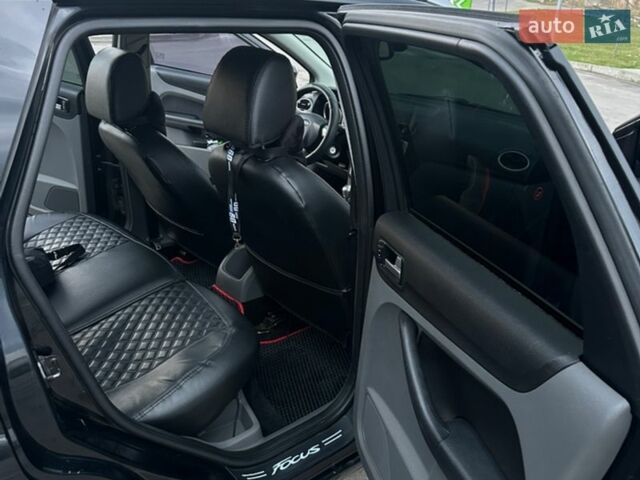 Чорний Форд Фокус, об'ємом двигуна 1.6 л та пробігом 295 тис. км за 5599 $, фото 21 на Automoto.ua