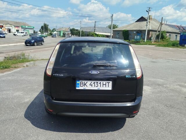 Черный Форд Фокус, объемом двигателя 1.6 л и пробегом 270 тыс. км за 5500 $, фото 14 на Automoto.ua