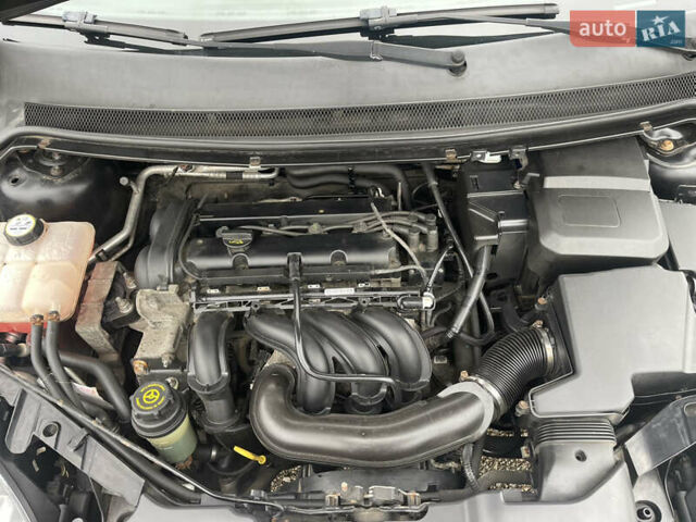 Черный Форд Фокус, объемом двигателя 1.6 л и пробегом 223 тыс. км за 6400 $, фото 64 на Automoto.ua