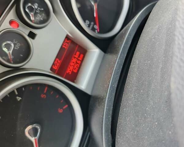 Черный Форд Фокус, объемом двигателя 1.56 л и пробегом 356 тыс. км за 5300 $, фото 13 на Automoto.ua