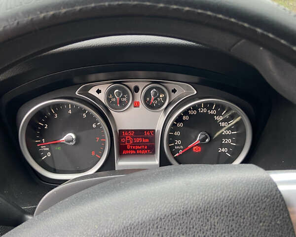 Черный Форд Фокус, объемом двигателя 1.6 л и пробегом 292 тыс. км за 5100 $, фото 11 на Automoto.ua