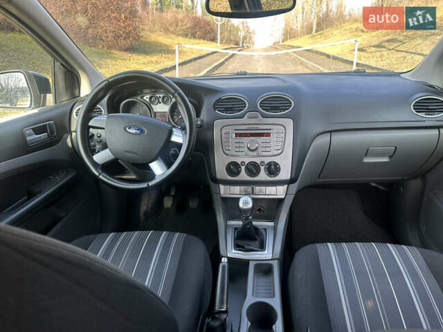 Черный Форд Фокус, объемом двигателя 1.56 л и пробегом 240 тыс. км за 6350 $, фото 21 на Automoto.ua