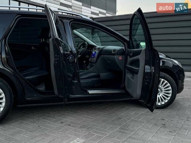 Чорний Форд Фокус, об'ємом двигуна 1.6 л та пробігом 183 тис. км за 6100 $, фото 19 на Automoto.ua