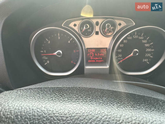 Черный Форд Фокус, объемом двигателя 1.56 л и пробегом 240 тыс. км за 6350 $, фото 18 на Automoto.ua