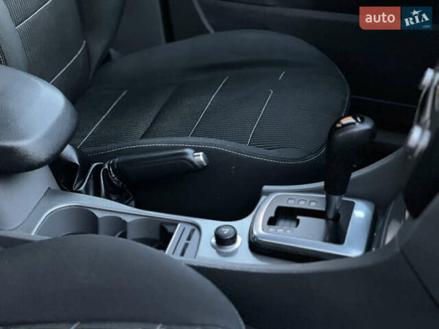 Черный Форд Фокус, объемом двигателя 1.6 л и пробегом 225 тыс. км за 6500 $, фото 22 на Automoto.ua