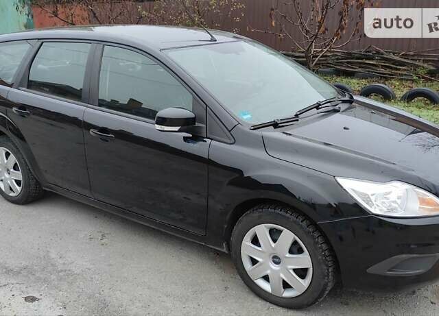 Форд Фокус 2009 у Запоріжжя на Automoto.ua Чорний Форд Фокус, об'ємом двигуна 1.6 л та пробігом 221 тис. км за 5400 $, фото 2 на Automoto.ua