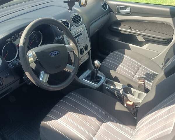 Форд Фокус 2009 у Луцьку на Automoto.ua Чорний Форд Фокус, об'ємом двигуна 1.56 л та пробігом 280 тис. км за 6100 $, фото 5 на Automoto.ua
