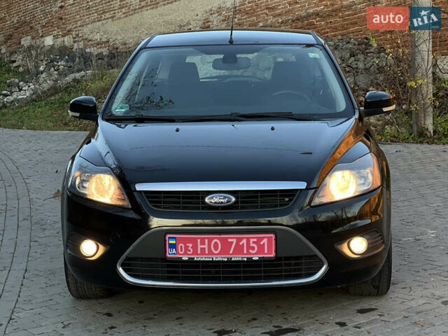 Черный Форд Фокус, объемом двигателя 1.6 л и пробегом 225 тыс. км за 6500 $, фото 9 на Automoto.ua