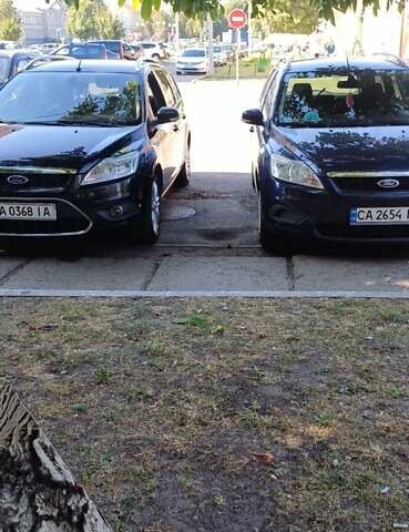 Черный Форд Фокус, объемом двигателя 2 л и пробегом 279 тыс. км за 6900 $, фото 2 на Automoto.ua