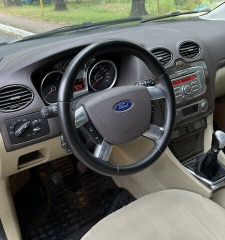 Форд Фокус 2009 у Житомирі на Automoto.ua Чорний Форд Фокус, об'ємом двигуна 1.56 л та пробігом 242 тис. км за 5950 $, фото 13 на Automoto.ua