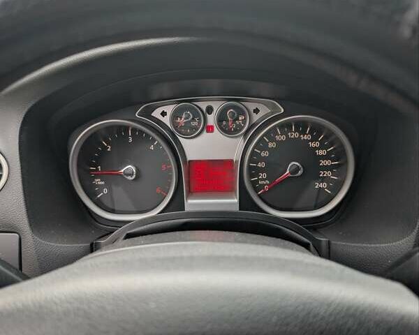 Чорний Форд Фокус, об'ємом двигуна 1.8 л та пробігом 252 тис. км за 5500 $, фото 17 на Automoto.ua