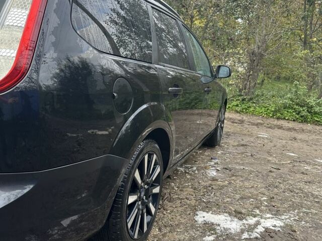 Черный Форд Фокус, объемом двигателя 1.6 л и пробегом 222 тыс. км за 6100 $, фото 6 на Automoto.ua