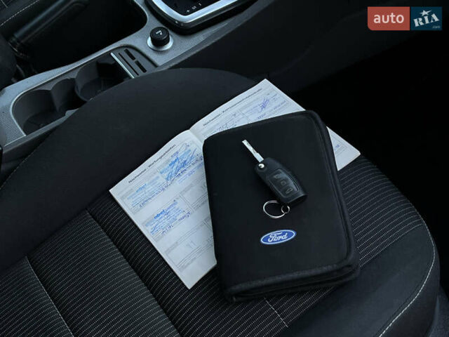 Черный Форд Фокус, объемом двигателя 1.6 л и пробегом 225 тыс. км за 6500 $, фото 30 на Automoto.ua