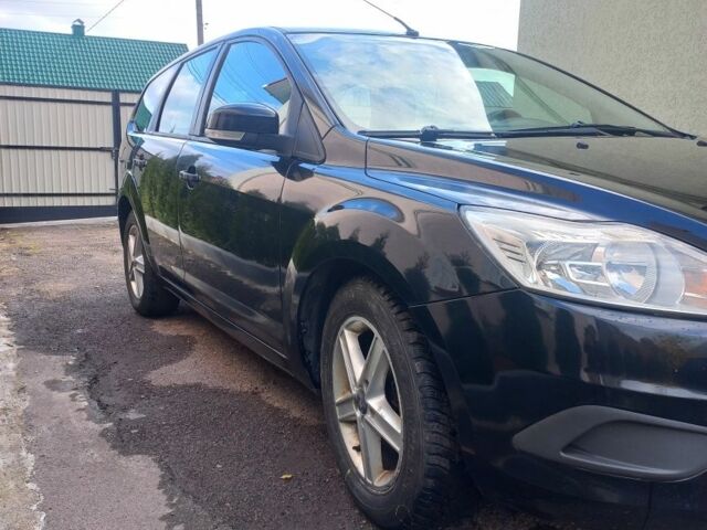 Черный Форд Фокус, объемом двигателя 1.6 л и пробегом 247 тыс. км за 5500 $, фото 2 на Automoto.ua