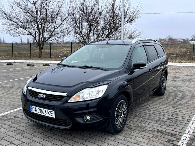 Черный Форд Фокус, объемом двигателя 1.6 л и пробегом 270 тыс. км за 6800 $, фото 2 на Automoto.ua