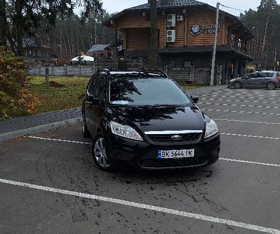 Черный Форд Фокус, объемом двигателя 1.6 л и пробегом 297 тыс. км за 5000 $, фото 2 на Automoto.ua