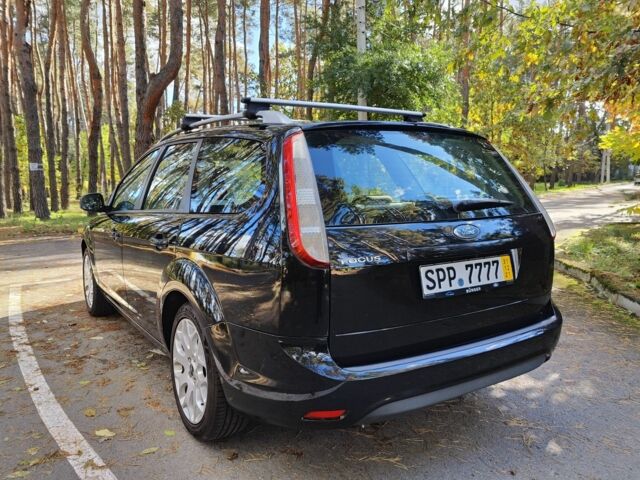 Чорний Форд Фокус, об'ємом двигуна 1.6 л та пробігом 181 тис. км за 5750 $, фото 3 на Automoto.ua