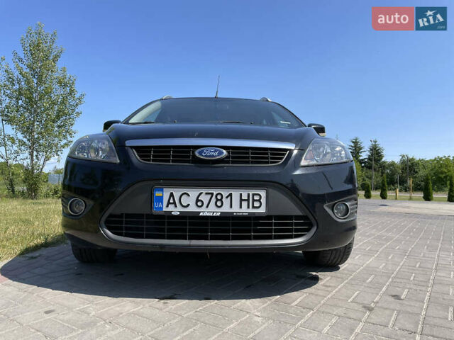 Черный Форд Фокус, объемом двигателя 1.6 л и пробегом 216 тыс. км за 5500 $, фото 3 на Automoto.ua