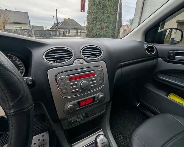 Чорний Форд Фокус, об'ємом двигуна 1.8 л та пробігом 252 тис. км за 5500 $, фото 16 на Automoto.ua