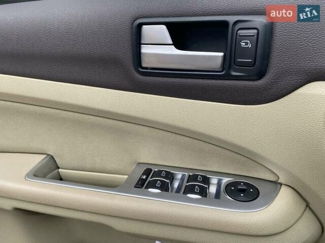 Черный Форд Фокус, объемом двигателя 1.56 л и пробегом 242 тыс. км за 5500 $, фото 14 на Automoto.ua