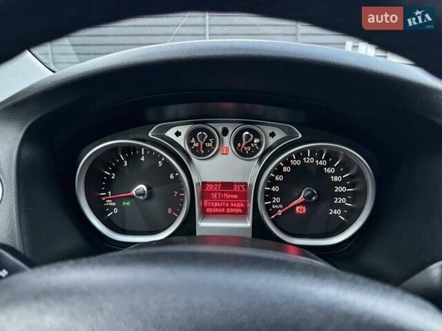 Чорний Форд Фокус, об'ємом двигуна 1.6 л та пробігом 183 тис. км за 6100 $, фото 16 на Automoto.ua