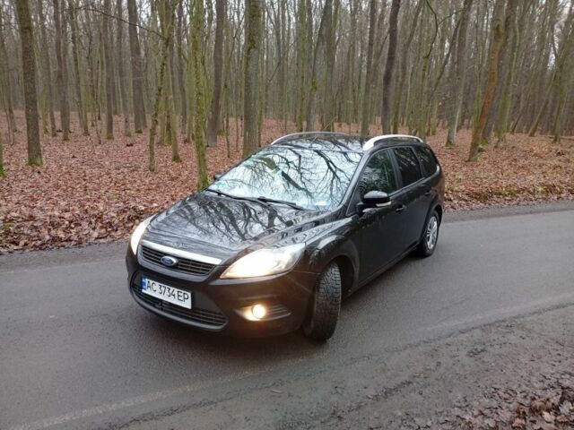 Черный Форд Фокус, объемом двигателя 1.6 л и пробегом 269 тыс. км за 4700 $, фото 3 на Automoto.ua