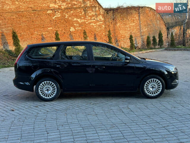 Черный Форд Фокус, объемом двигателя 1.6 л и пробегом 225 тыс. км за 6500 $, фото 7 на Automoto.ua