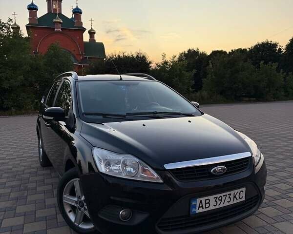 Черный Форд Фокус, объемом двигателя 1.6 л и пробегом 300 тыс. км за 6000 $, фото 5 на Automoto.ua