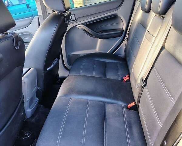 Чорний Форд Фокус, об'ємом двигуна 1.56 л та пробігом 308 тис. км за 6500 $, фото 7 на Automoto.ua