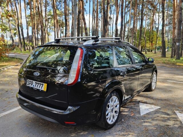 Чорний Форд Фокус, об'ємом двигуна 1.6 л та пробігом 181 тис. км за 5750 $, фото 2 на Automoto.ua