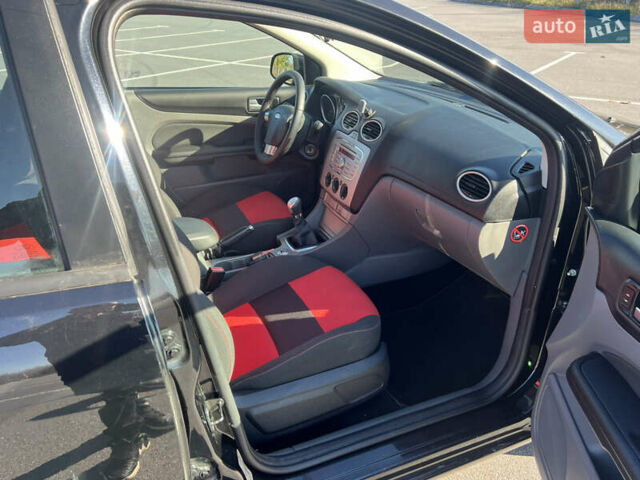 Форд Фокус 2009 у Вінниці на Automoto.ua Чорний Форд Фокус, об'ємом двигуна 1.6 л та пробігом 212 тис. км за 5550 $, фото 19 на Automoto.ua