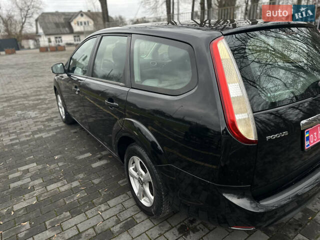 Чорний Форд Фокус, об'ємом двигуна 1.6 л та пробігом 226 тис. км за 6100 $, фото 3 на Automoto.ua