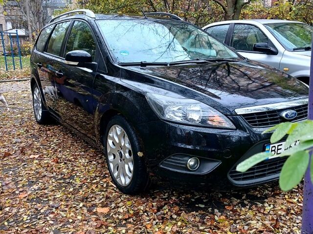 Черный Форд Фокус, объемом двигателя 1.6 л и пробегом 194 тыс. км за 5999 $, фото 1 на Automoto.ua
