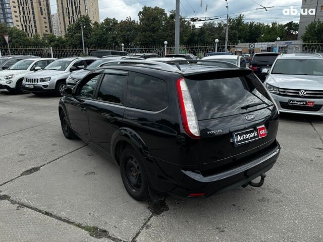 Черный Форд Фокус, объемом двигателя 1.6 л и пробегом 257 тыс. км за 5690 $, фото 3 на Automoto.ua