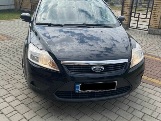 Чорний Форд Фокус, об'ємом двигуна 1.6 л та пробігом 288 тис. км за 5500 $, фото 1 на Automoto.ua