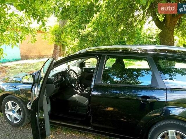 Чорний Форд Фокус, об'ємом двигуна 1.6 л та пробігом 310 тис. км за 6000 $, фото 5 на Automoto.ua