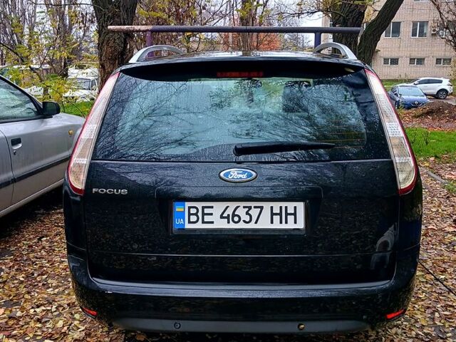 Черный Форд Фокус, объемом двигателя 1.6 л и пробегом 194 тыс. км за 5999 $, фото 2 на Automoto.ua