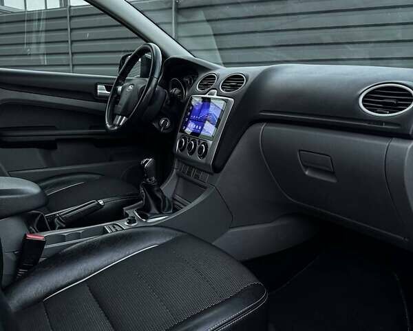 Чорний Форд Фокус, об'ємом двигуна 1.6 л та пробігом 183 тис. км за 6100 $, фото 17 на Automoto.ua