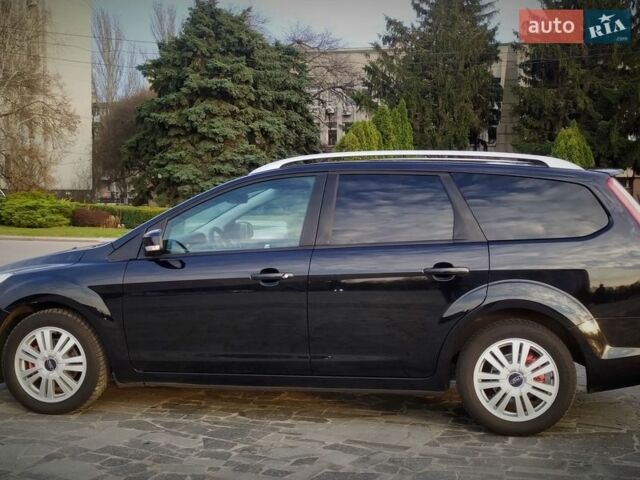 Черный Форд Фокус, объемом двигателя 1.6 л и пробегом 215 тыс. км за 6200 $, фото 139 на Automoto.ua