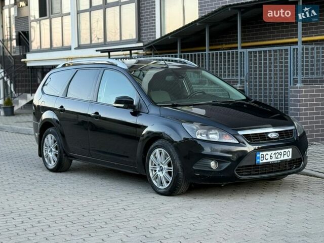 Черный Форд Фокус, объемом двигателя 1.75 л и пробегом 300 тыс. км за 4450 $, фото 4 на Automoto.ua