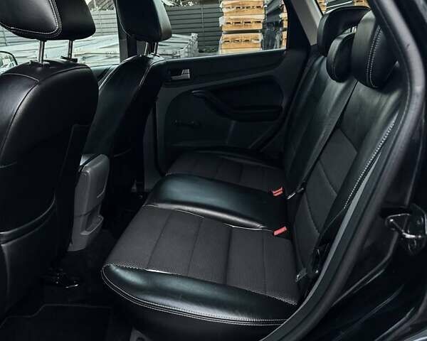 Чорний Форд Фокус, об'ємом двигуна 1.6 л та пробігом 183 тис. км за 6100 $, фото 30 на Automoto.ua