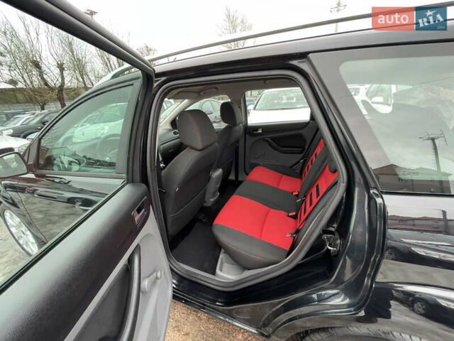 Чорний Форд Фокус, об'ємом двигуна 1.6 л та пробігом 269 тис. км за 5500 $, фото 11 на Automoto.ua