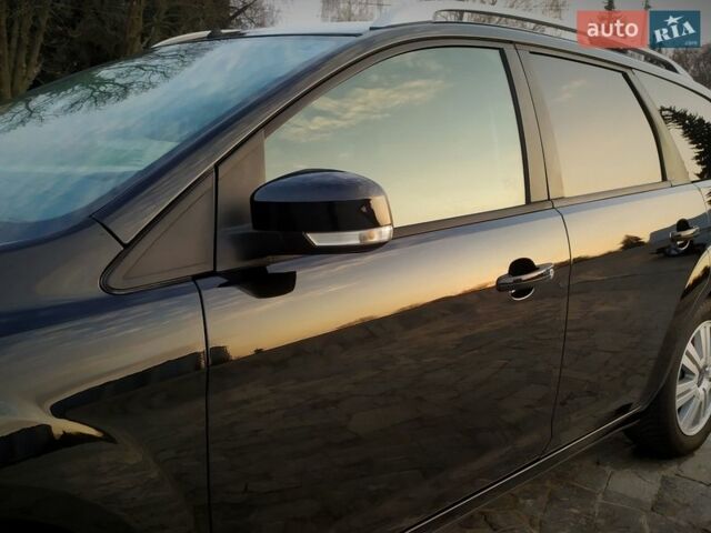 Черный Форд Фокус, объемом двигателя 1.6 л и пробегом 215 тыс. км за 6200 $, фото 170 на Automoto.ua