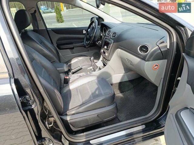 Чорний Форд Фокус, об'ємом двигуна 1.6 л та пробігом 205 тис. км за 6000 $, фото 17 на Automoto.ua