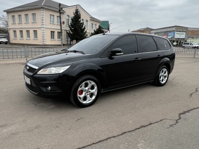 Черный Форд Фокус, объемом двигателя 1.8 л и пробегом 290 тыс. км за 6100 $, фото 7 на Automoto.ua