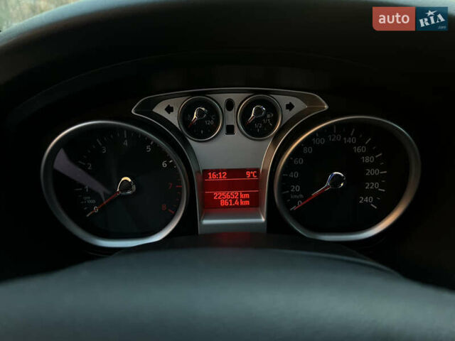 Черный Форд Фокус, объемом двигателя 1.6 л и пробегом 225 тыс. км за 6500 $, фото 29 на Automoto.ua