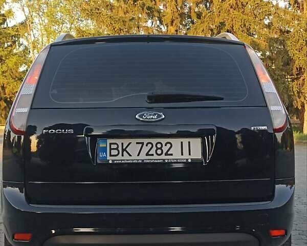 Черный Форд Фокус, объемом двигателя 1.6 л и пробегом 247 тыс. км за 5900 $, фото 15 на Automoto.ua
