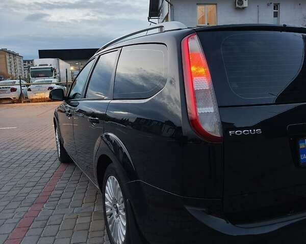 Черный Форд Фокус, объемом двигателя 1.6 л и пробегом 209 тыс. км за 6199 $, фото 15 на Automoto.ua