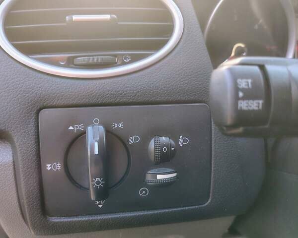 Чорний Форд Фокус, об'ємом двигуна 1.56 л та пробігом 308 тис. км за 6500 $, фото 1 на Automoto.ua